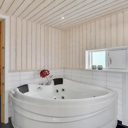 Gorgeous In Ejstrupholm With Sauna
