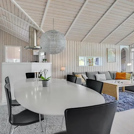 Amazing In Ejstrupholm With Kitchen Prázdninový dům *